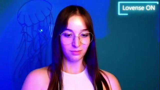 Image 11 of sheryl_sweet Stream on Chaturbate on 3 months ago