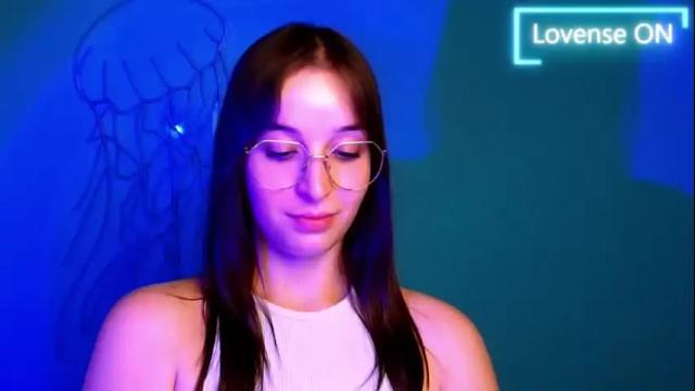 Image 7 of sheryl_sweet Stream on Chaturbate on 3 months ago