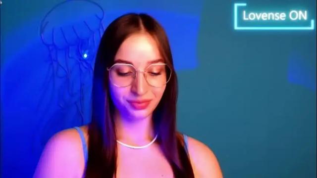 Image 4 of sheryl_sweet Stream on Chaturbate on 2 months ago