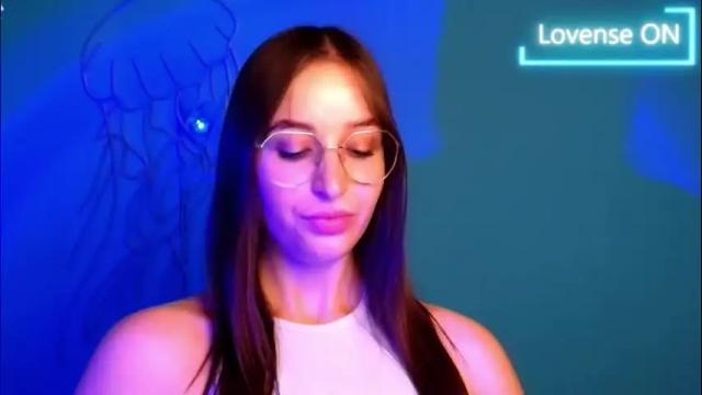 Image 10 of sheryl_sweet Stream on Chaturbate on 2 months ago