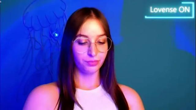 Image 7 of sheryl_sweet Stream on Chaturbate on 2 months ago