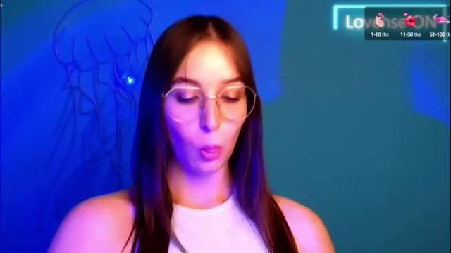 Image 8 of sheryl_sweet Stream on Chaturbate on 2 months ago