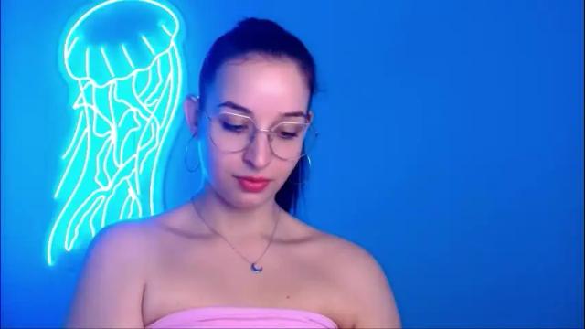 Image 4 of sheryl_sweet Stream on Chaturbate on 1 month ago