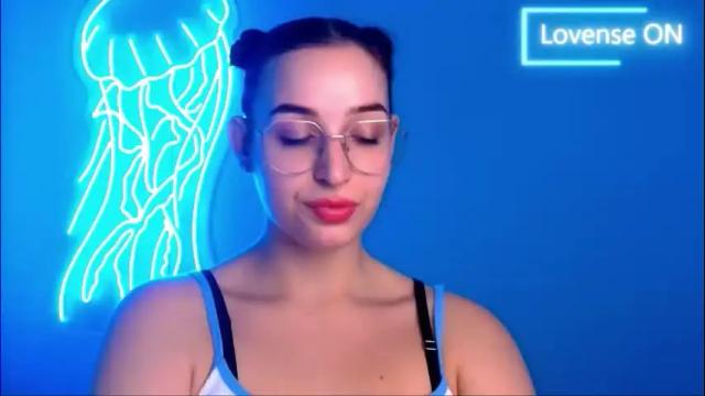 Image 8 of sheryl_sweet Stream on Chaturbate on 26 days ago