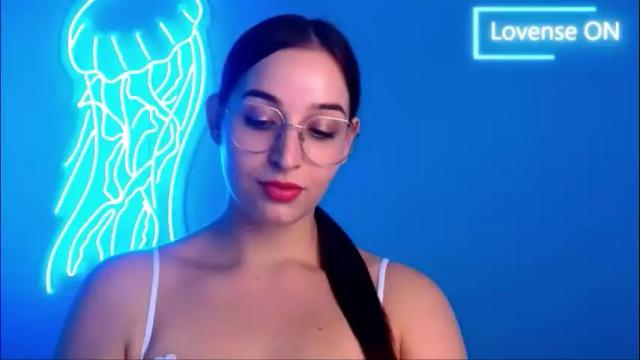 Image 10 of sheryl_sweet Stream on Chaturbate on 25 days ago