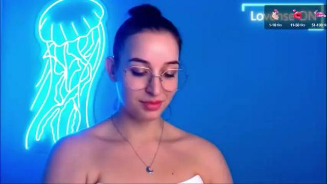 Image 11 of sheryl_sweet Stream on Chaturbate on 24 days ago