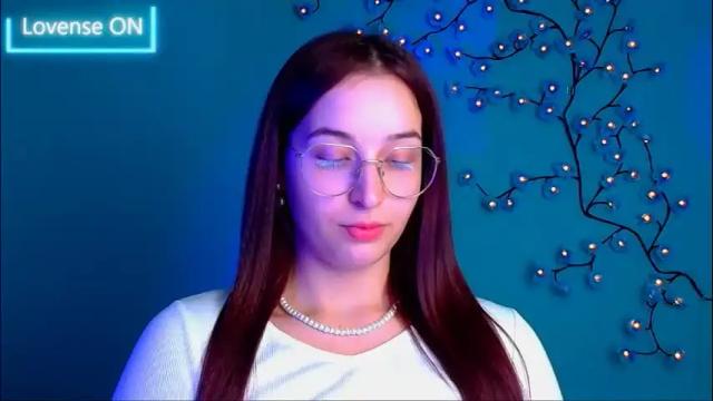 Image 12 of sheryl_sweet Stream on Chaturbate on 1 day ago