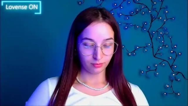 Image 3 of sheryl_sweet Stream on Chaturbate on 1 day ago