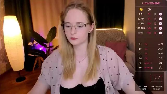 Thumbnail 1, sheslinki's Stream at Chaturbate, 2 months ago