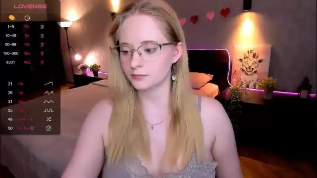 Thumbnail 2, sheslinki's Stream at Chaturbate, 1 month ago