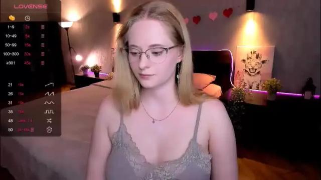 Thumbnail 3, sheslinki's Stream at Chaturbate, 1 month ago