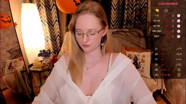 Image 6 of sheslinki Stream on Chaturbate on 10 days ago