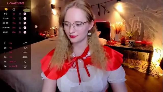 Image 4 of sheslinki Stream on Chaturbate on 8 days ago