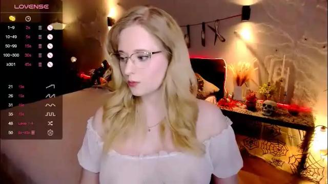 Image 10 of sheslinki Stream on Chaturbate on 1 day ago