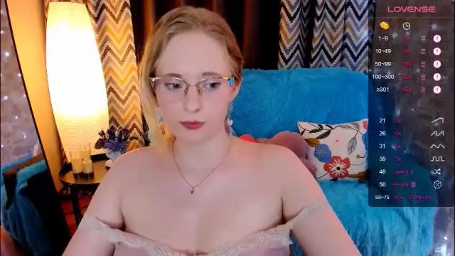 Image 11 of sheslinki Stream on Chaturbate on 1 month ago