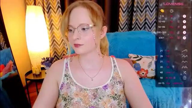 Image 4 of sheslinki Stream on Chaturbate on 1 month ago