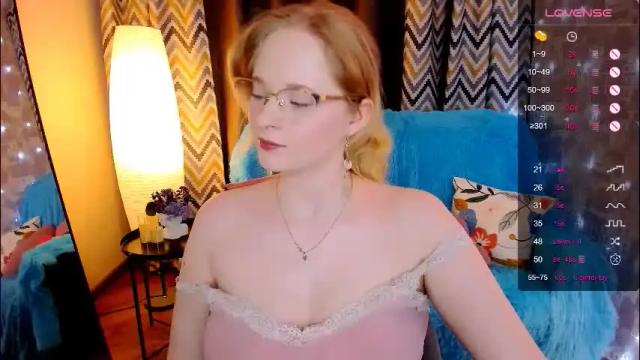 Image 4 of sheslinki Stream on Chaturbate on 1 month ago