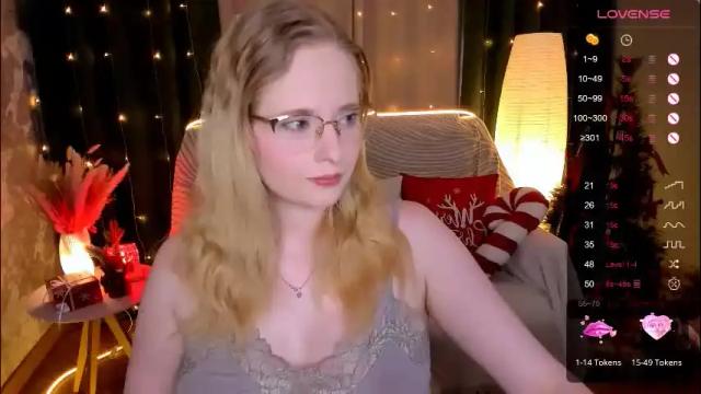 Thumbnail 1, sheslinki's Stream at Chaturbate, 1 month ago