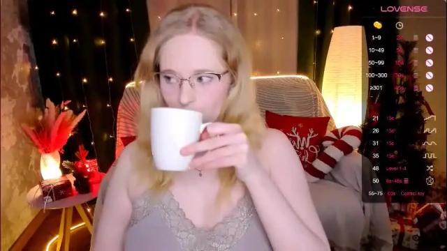 Thumbnail 2, sheslinki's Stream at Chaturbate, 1 month ago