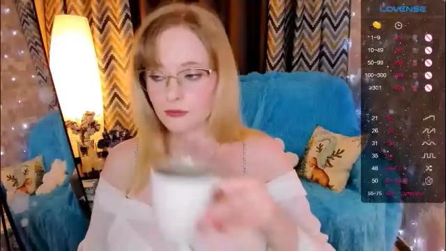 Thumbnail 1, sheslinki's Stream at Chaturbate, 19 days ago