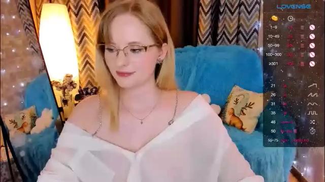 Image 11 of sheslinki Stream on Chaturbate on 27 days ago