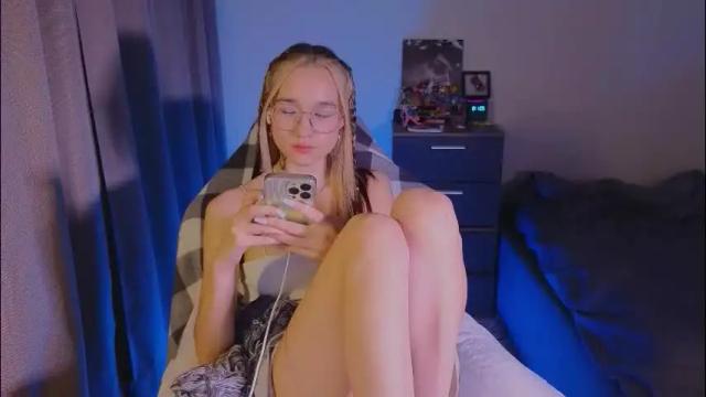 Image 12 of shey1i Stream on Chaturbate on 1 month ago