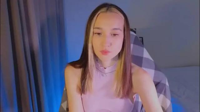 Image 4 of shey1i Stream on Chaturbate on 1 month ago