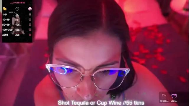 Thumbnail 3, sheyla_hills_'s Stream at Chaturbate, 1 month ago