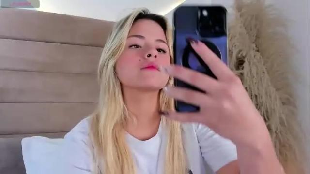 Image 4 of sheylasmithx Stream on Chaturbate on 1 month ago