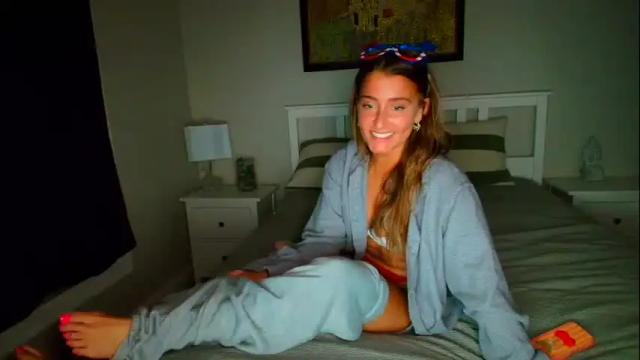 Image 10 of shhitskay Stream on Chaturbate on 2 days ago