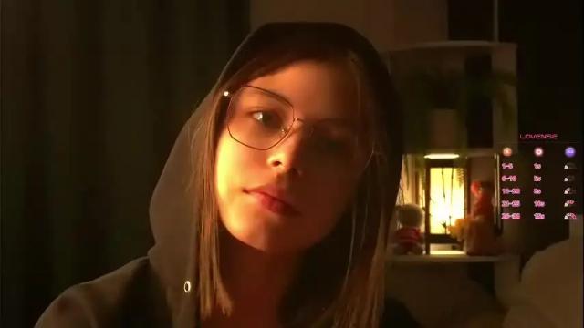 Image 2 of shickshackshock Stream on Chaturbate on 9 days ago