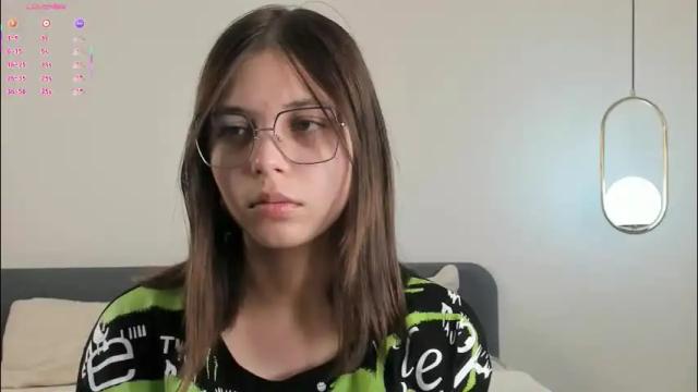 Image 2 of shickshackshock Stream on Chaturbate on 1 month ago