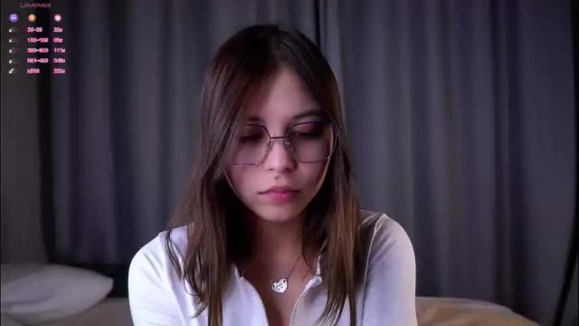 Image 8 of shickshackshock Stream on Chaturbate on 1 month ago