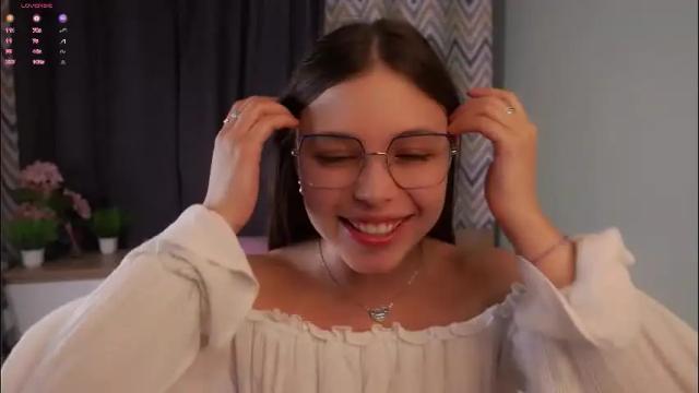 Image 3 of shickshackshock Stream on Chaturbate on 1 month ago