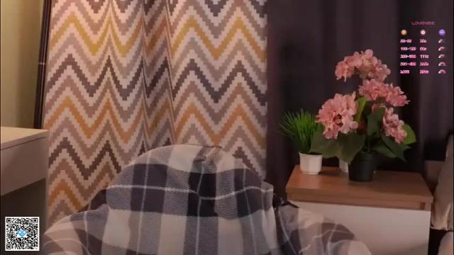 Image 3 of shickshackshock Stream on Chaturbate on 28 days ago