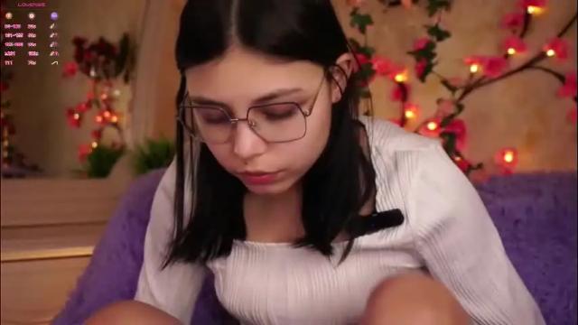 Image 3 of shickshackshock Stream on Chaturbate on 1 month ago