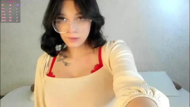 Image 3 of shickshackshock Stream on Chaturbate on 28 days ago