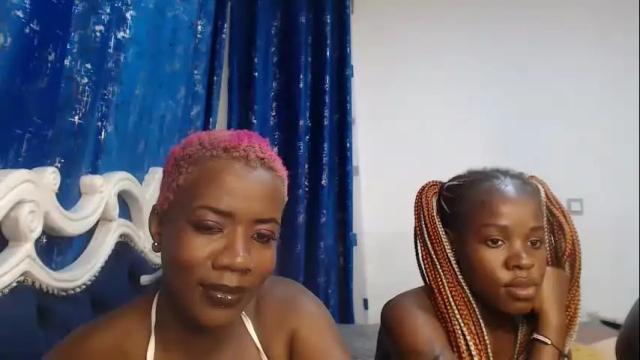 Image 4 of shina_cruiz Stream on Chaturbate on 3 days ago