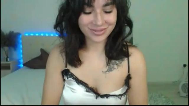 Image 8 of shinaryeny Stream on Chaturbate on 4 months ago