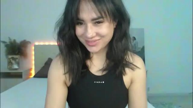 Image 7 of shinaryeny Stream on Chaturbate on 1 month ago