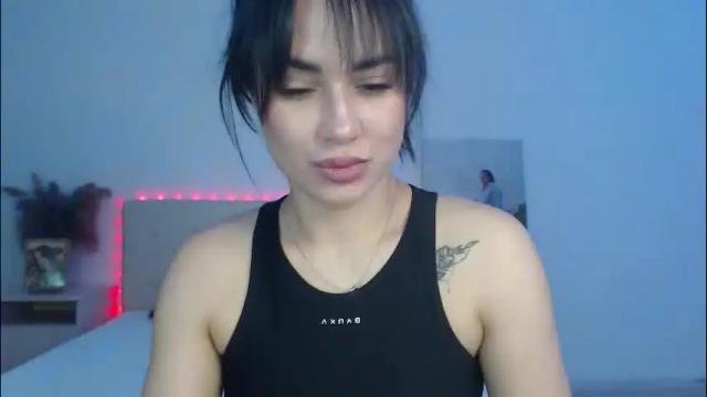 Image 7 of shinaryeny Stream on Chaturbate on 1 month ago