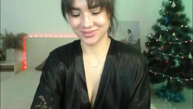 Image 4 of shinaryeny Stream on Chaturbate on 19 days ago