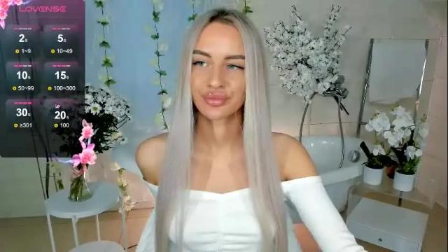 Image 6 of shine_abby_ Stream on Chaturbate on 21 days ago