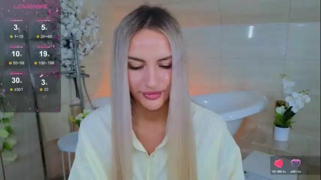 Image 2 of shine_abby_ Stream on Chaturbate on 4 months ago