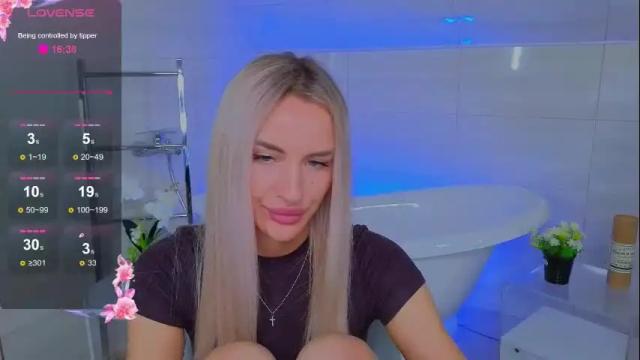 Image 4 of shine_abby_ Stream on Chaturbate on 3 months ago