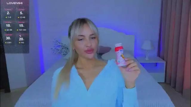 Image 7 of shine_abby_ Stream on Chaturbate on 3 months ago