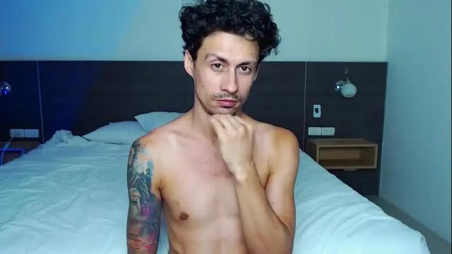 Image 4 of shineblue2728 Stream on Chaturbate on 12 days ago