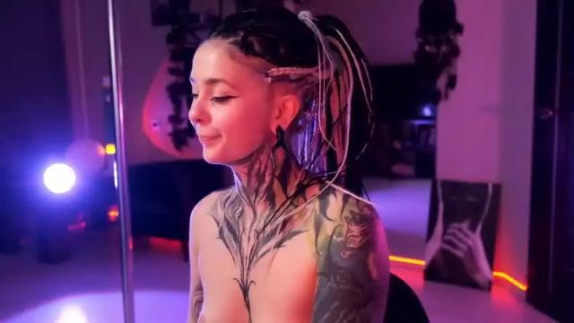 Image 10 of shinecolour Stream on Chaturbate on 25 months ago