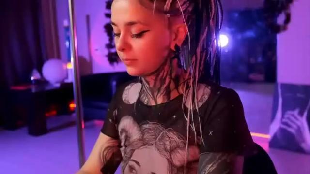 Thumbnail 2, shinecolour's Stream at Chaturbate, 25 months ago