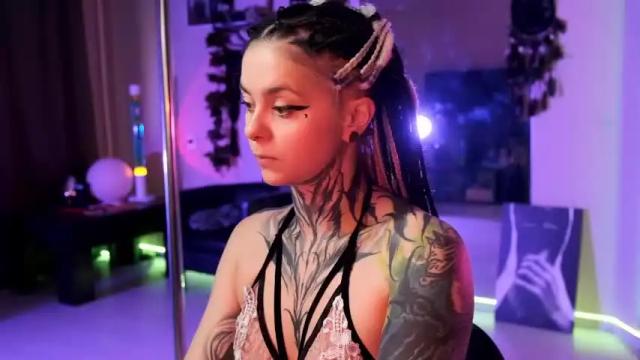 Thumbnail 3, shinecolour's Stream at Chaturbate, 25 months ago